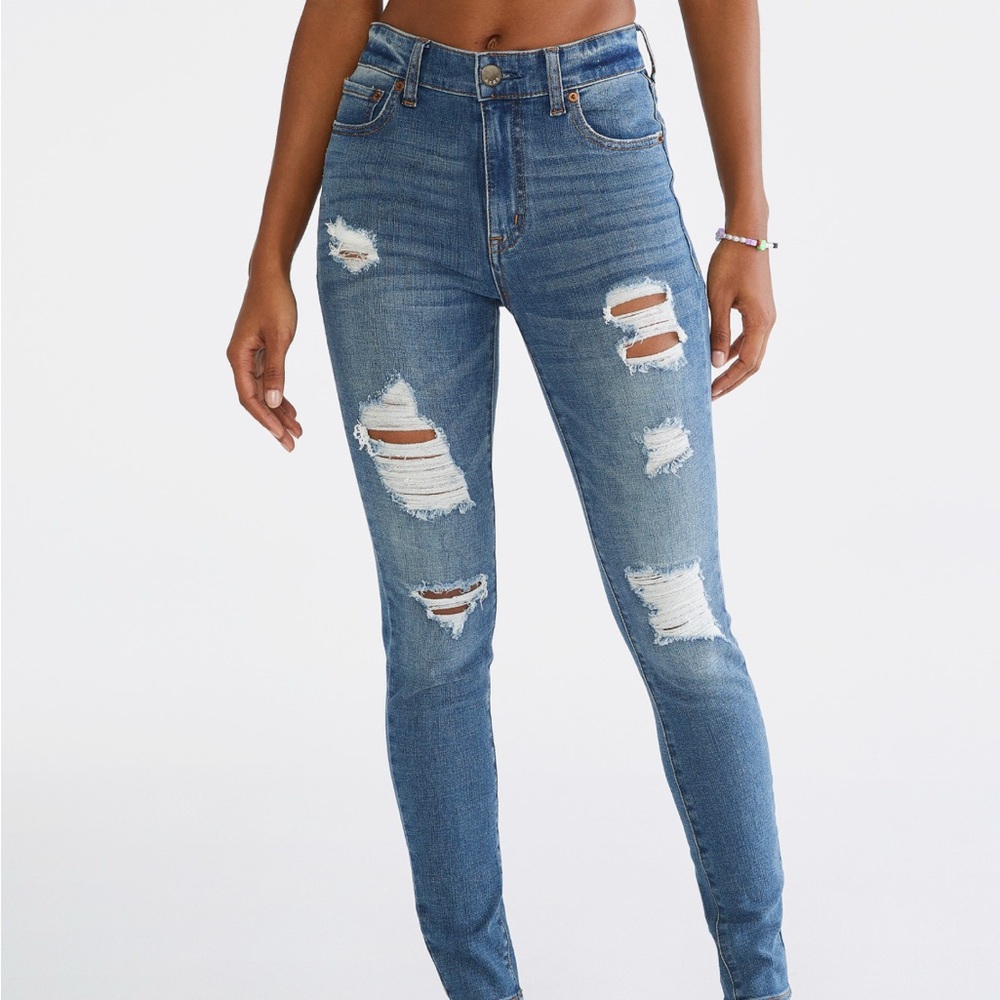 Women's Distressed Blue Jeans